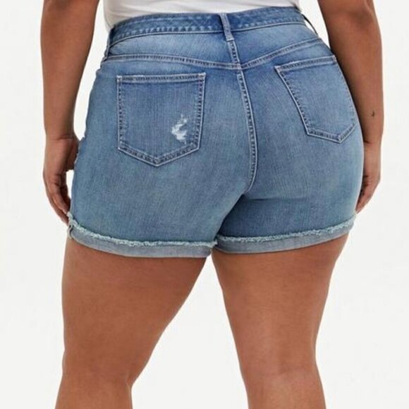 Torrid Denim Vintage Stretch High Rise Jean Shorts Distressed Blue Plus Size 24 - Picture 3 of 11